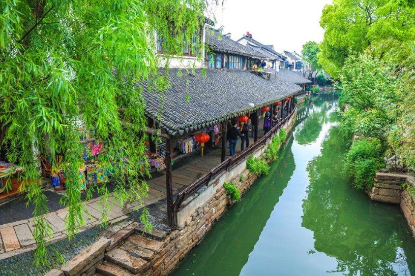 名人轶事:在饭店遭遇歹徒骚扰,沈阳军区副司令员佟宝存勇斗歹徒